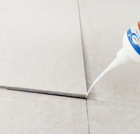 黔东南瓷砖空鼓维修公司分享卫生间瓷砖脱落的原因可能有以下几点